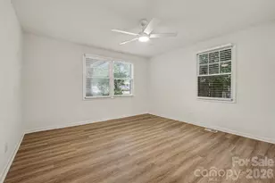 2019 Dalehurst Dr, Charlotte, NC 28205 - Photo 16