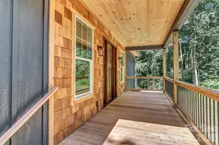 19 Green Valley Rd, Asheville, NC 28806 - Photo 4