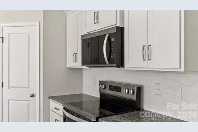 396 Creekview Road, Hendersonville, NC 28792 - Photo 10