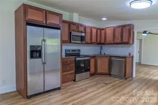 559 Old Quebec Rd, Lake Toxaway, NC 28747 - Photo 6