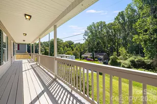 76 Selwyn Rd, Asheville, NC 28806 - Photo 38