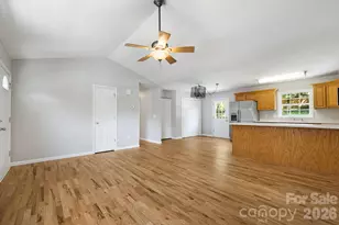 76 Selwyn Rd, Asheville, NC 28806 - Photo 4