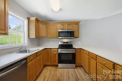 76 Selwyn Road, Asheville, NC 28806 - Photo 12