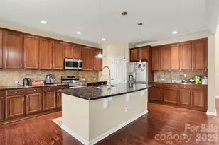 4106 Barclay Forest Dr, Charlotte, NC 28213 - Photo 12