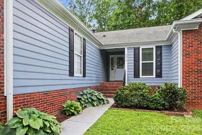 3515 Crescent Knoll Drive, Matthews, NC 28105 - Photo 2