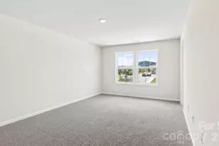 398 Creekview Rd, Hendersonville, NC 28792 - Photo 24