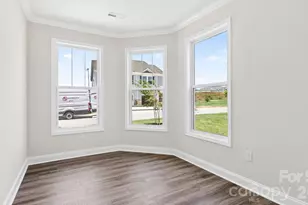 398 Creekview Rd, Hendersonville, NC 28792 - Photo 6