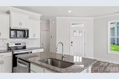 398 Creekview Road, Hendersonville, NC 28792 - Photo 12
