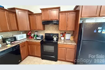7736 Ponderosa Lane, Charlotte, NC 28215 - Photo 16