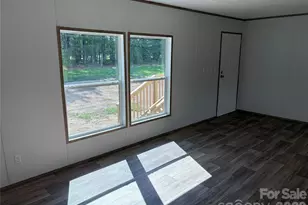 816 Hough St, Mount Croghan, SC 29727 - Photo 16