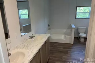 816 Hough St, Mount Croghan, SC 29727 - Photo 10