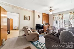 665 Cherry St, Wadesboro, NC 28170 - Photo 24