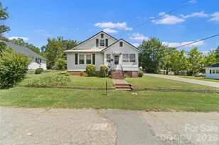 665 Cherry St, Wadesboro, NC 28170 - Photo 4