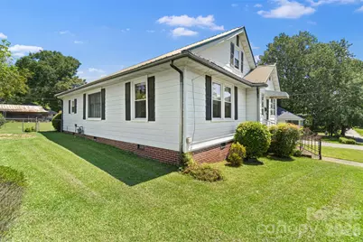 665 Cherry Street, Wadesboro, NC 28170 - Photo 6
