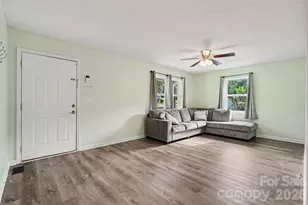 429 Castlewood Cir, Rock Hill, SC 29730 - Photo 8