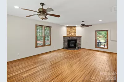 8 English Place, Candler, NC 28715 - Photo 6