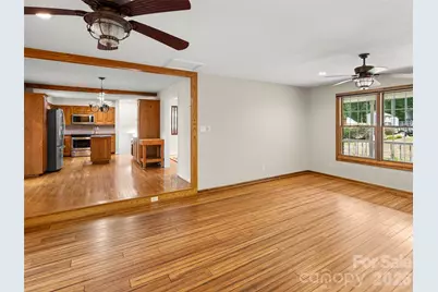 8 English Place, Candler, NC 28715 - Photo 8