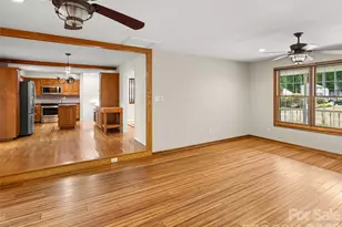 8 English Pl, Candler, NC 28715 - Photo 8