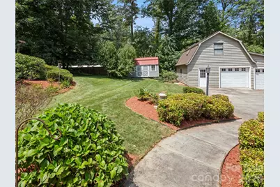 8 English Place, Candler, NC 28715 - Photo 30