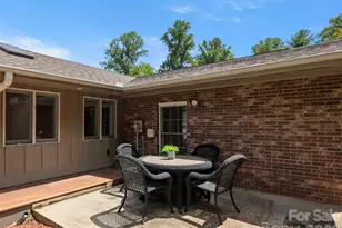 8 English Pl, Candler, NC 28715 - Photo 26