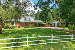 752 Cedar Ln, Chester, SC 29706 - Photo 4