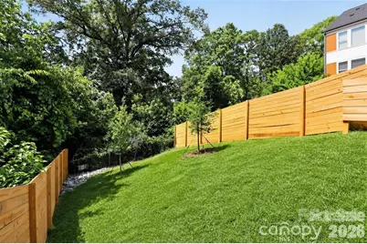 2716 Baltimore Avenue, Charlotte, NC 28203 - Photo 32