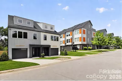 2716 Baltimore Avenue, Charlotte, NC 28203 - Photo 2