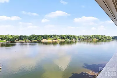 9817 Emerald Point Drive #Unit 10, Charlotte, NC 28278 - Photo 2