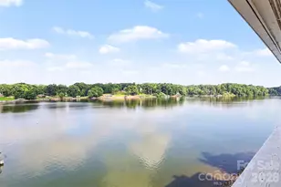 9817 Emerald Point Dr, Charlotte, NC 28278 - Photo 2
