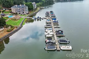 9817 Emerald Point Dr, Charlotte, NC 28278 - Photo 38