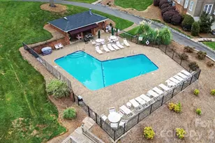 9817 Emerald Point Dr, Charlotte, NC 28278 - Photo 36