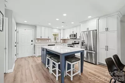 9817 Emerald Point Drive #Unit 10, Charlotte, NC 28278 - Photo 16