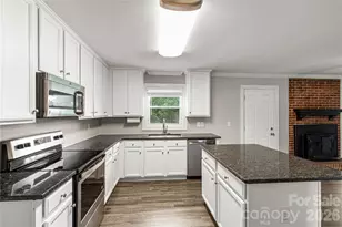 6366 Williamson Rd, Rock Hill, SC 29730 - Photo 12