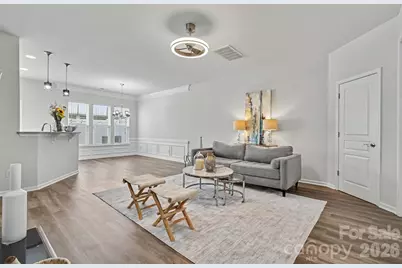 2447 Diplomat Lane, Charlotte, NC 28210 - Photo 4