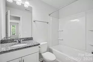 2447 Diplomat Ln, Charlotte, NC 28210 - Photo 22