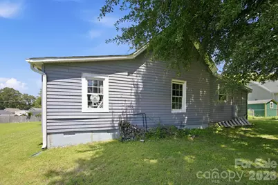 105 Park Street, Clover, SC 29710 - Photo 26