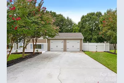 5808 Ryder Avenue, Charlotte, NC 28226 - Photo 2
