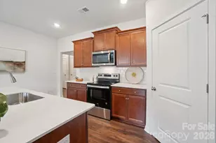 58 Laurel Pointe Dr, Waynesville, NC 28785 - Photo 14