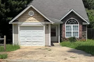 3611 Maggie Laney Dr, Charlotte, NC 28216 - Photo 1
