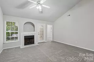 3611 Maggie Laney Dr, Charlotte, NC 28216 - Photo 2