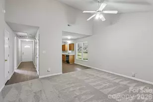 3611 Maggie Laney Dr, Charlotte, NC 28216 - Photo 4