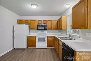 3611 Maggie Laney Dr, Charlotte, NC 28216 - Photo 8