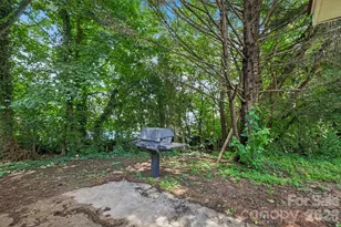 3611 Maggie Laney Dr, Charlotte, NC 28216 - Photo 24