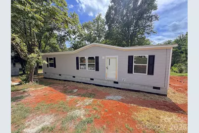 34 S Gaither Avenue, Newton, NC 28658 - Photo 1