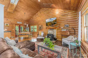 107 Tibi Ln, Waynesville, NC 28785 - Photo 8