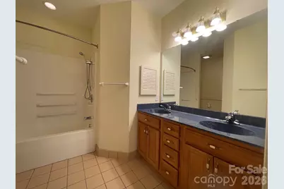 509 26th Avenue NE, Hickory, NC 28601 - Photo 26