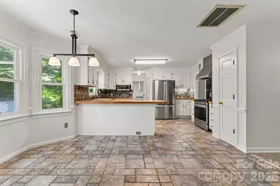 915 Brightmoor Drive, Matthews, NC 28105 - Photo 14