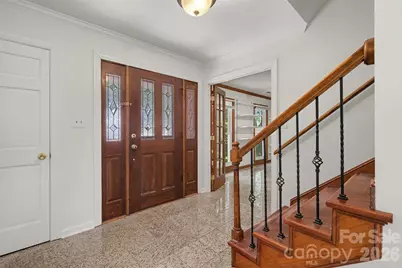 915 Brightmoor Drive, Matthews, NC 28105 - Photo 4