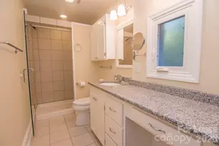 1000 Jefferson Dr, Charlotte, NC 28270 - Photo 14