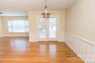 1000 Jefferson Dr, Charlotte, NC 28270 - Photo 6